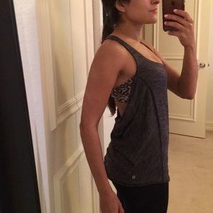 Lululemon workout top